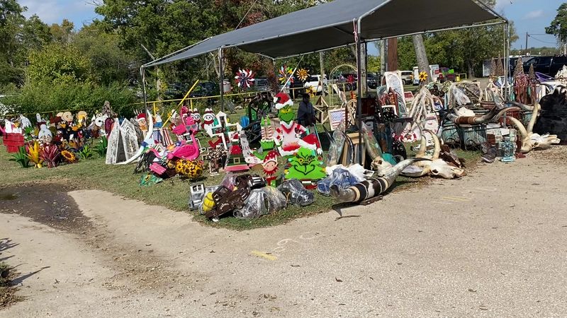 Vintage Clothing And Accessories Worth Every Dollar