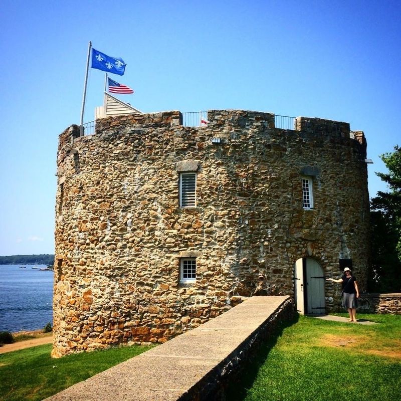 The Fort Above The Bay
