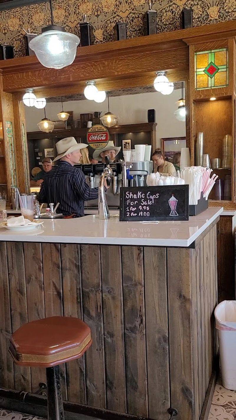 The Fountain Bar That Traveled Across An Ocean And A State