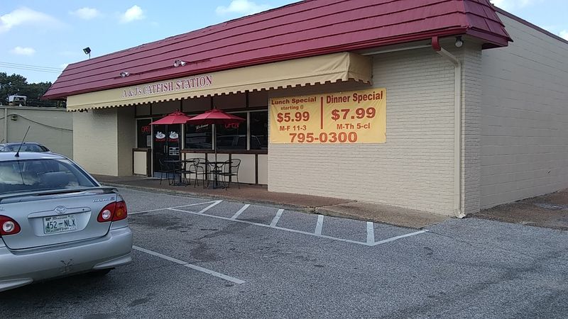 A&J's Catfish Station