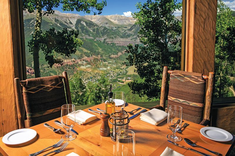 The Free Gondola Gives Dinner A Scenic Opening