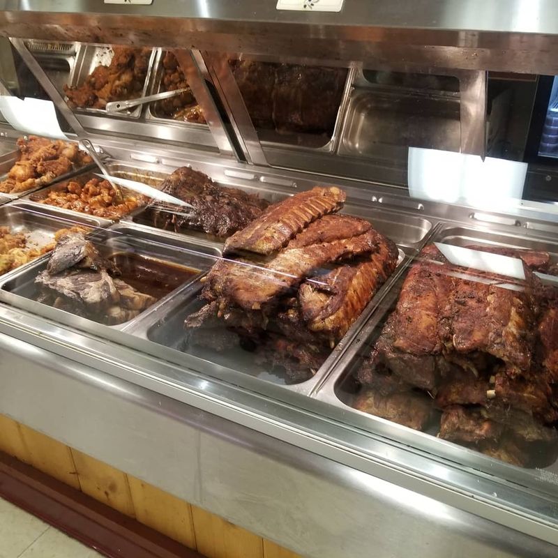 The Cheese And Meat Vendors Worth Every Detour