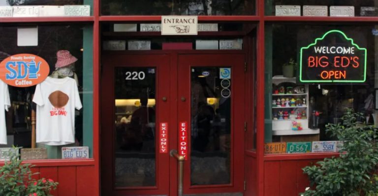 The Fried Bologna Sandwich At This North Carolina Diner Is Still A Local Legend