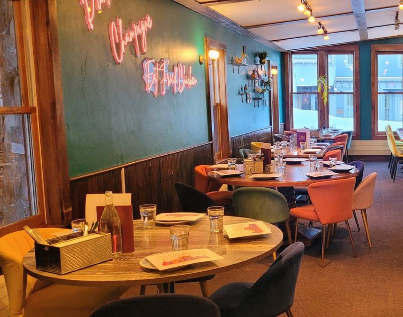 A Mid-Meal Moment Worth Pausing For