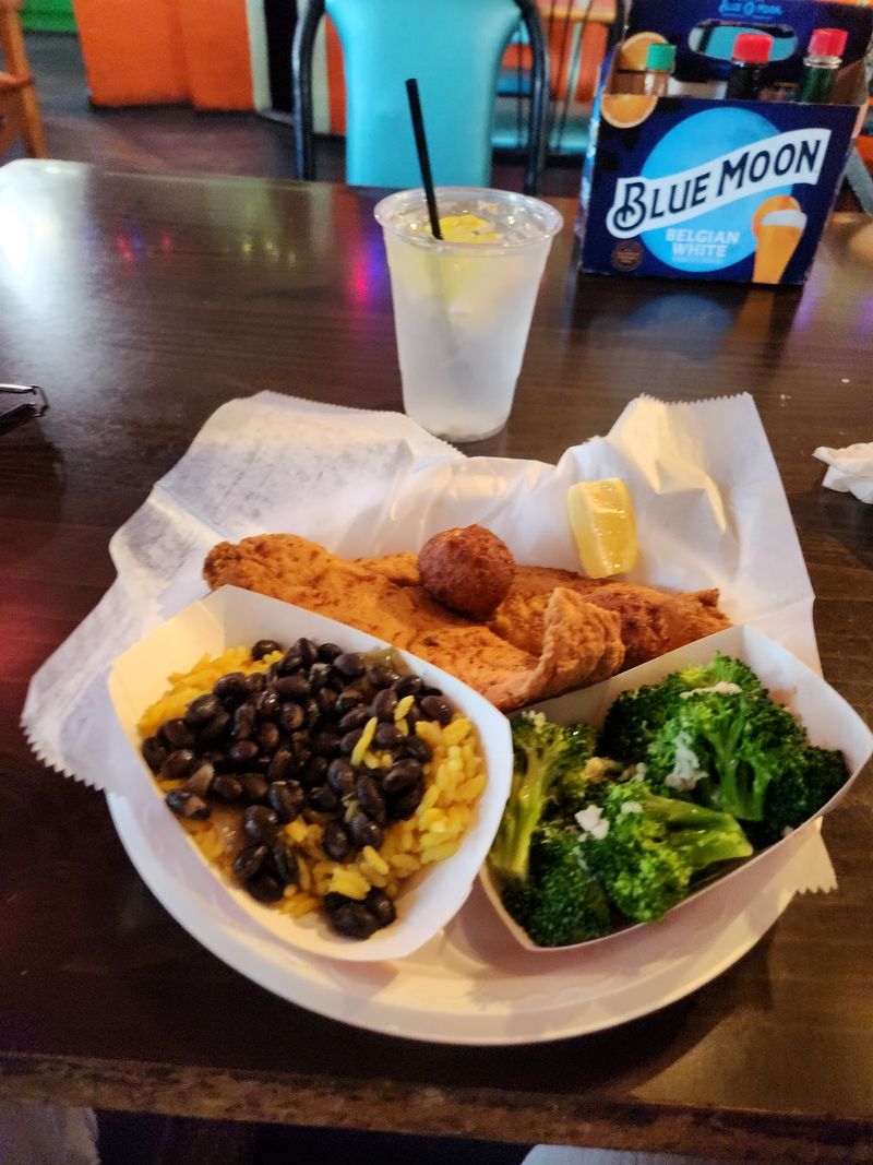 The Fried Shrimp Baskets That Earn Their Reputation