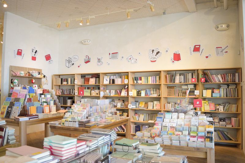The Friendly, Feel-Good Atmosphere