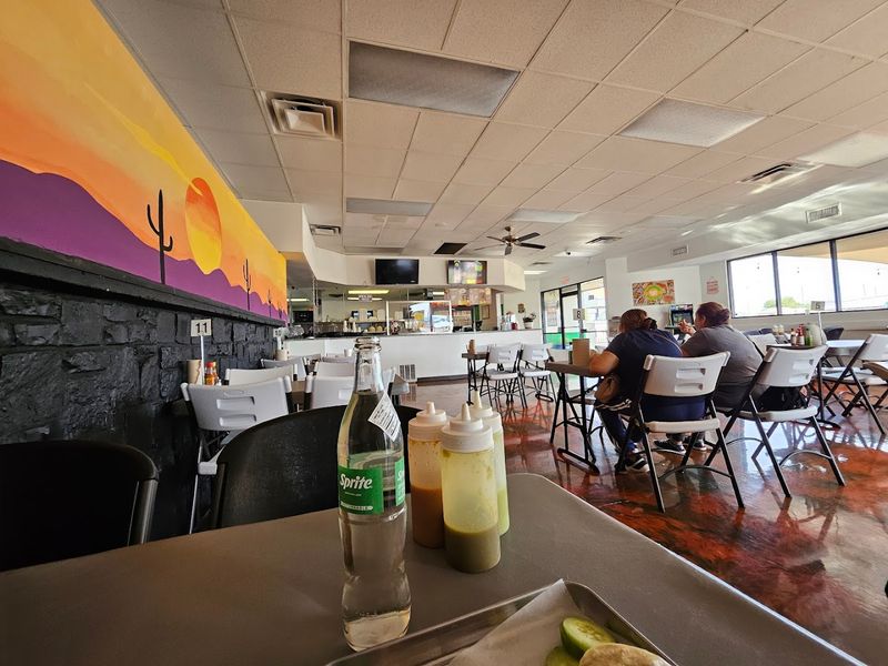 El Sabroso Hot Dogs — Phoenix