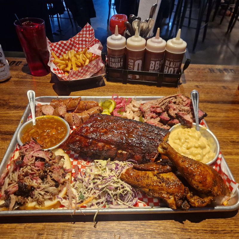 Smoke Daddy (Hotel Zachary location) – Chicago