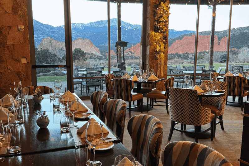 Grand View Restaurant at Garden of the Gods Resort & Club