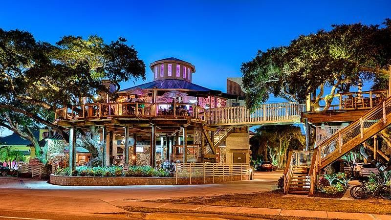 Norwood's Eatery & Bar Treehouse — New Smyrna Beach, Florida