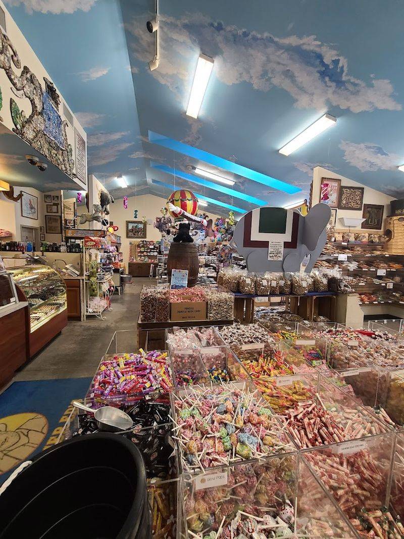 A Candy Selection That Feels Like A Time Machine