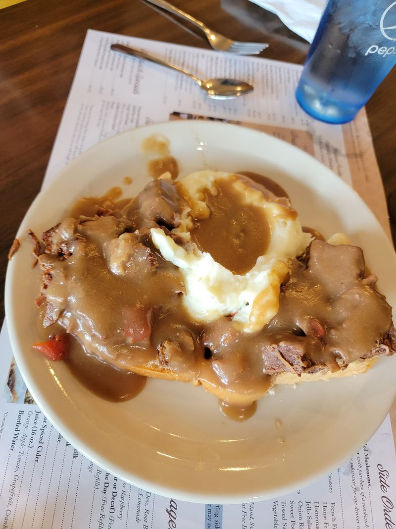 Manhattan Roast Beef Sandwiches Piled High with Comfort