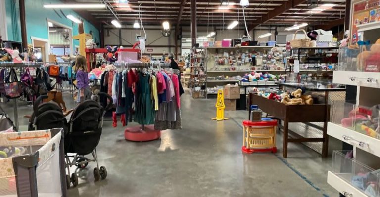 The Gigantic Arizona Thrift Store Where Unreal Deals Hide In Every Aisle