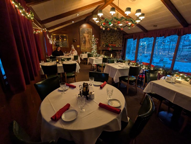 White Oaks Restaurant – Westlake