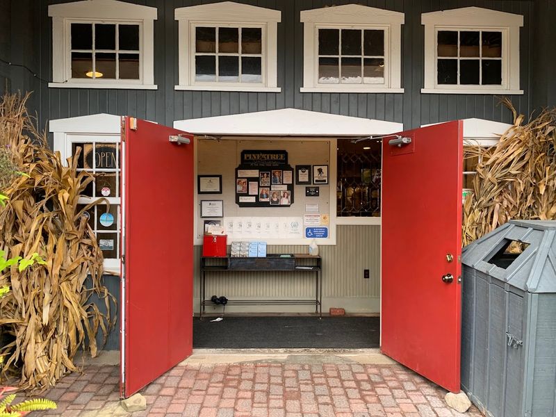 The Granary Restaurant at Pine Tree Barn, Wooster
