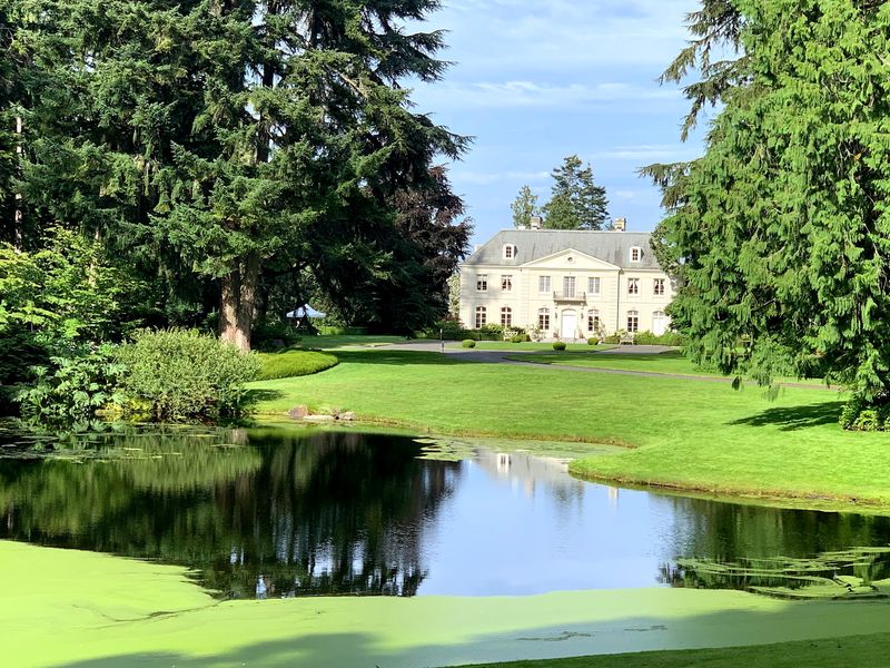 The Grand Residence Overlooking Puget Sound