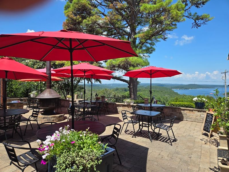The Grill at Whispering Woods, Jordan