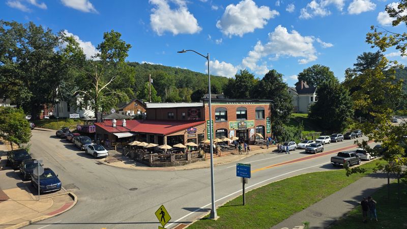 Falls Market Restaurant & General Store (69 Main St, Ohiopyle, PA 15470)