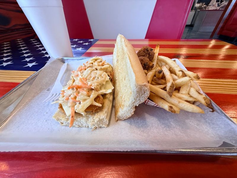 The Grilled Chicken Sandwich That Keeps People Coming Back Weekly