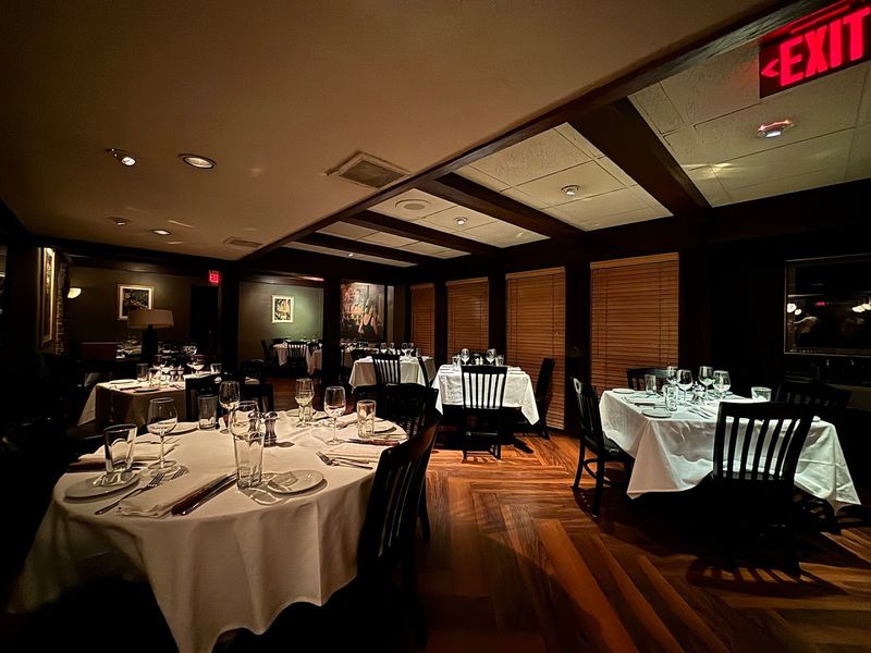 Hyde Park Prime Steakhouse, Upper Arlington