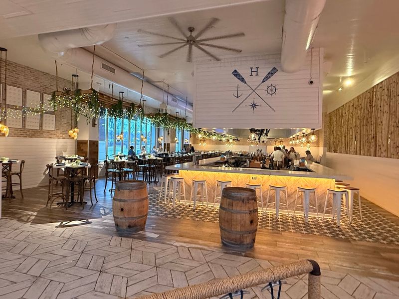 The Hampton Social, Burr Ridge