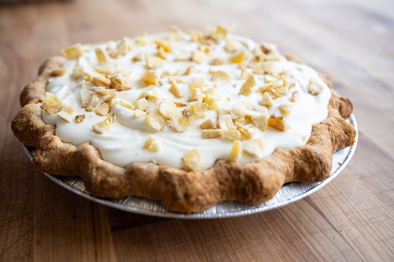 The Treehouse Pie Company – Sycamore