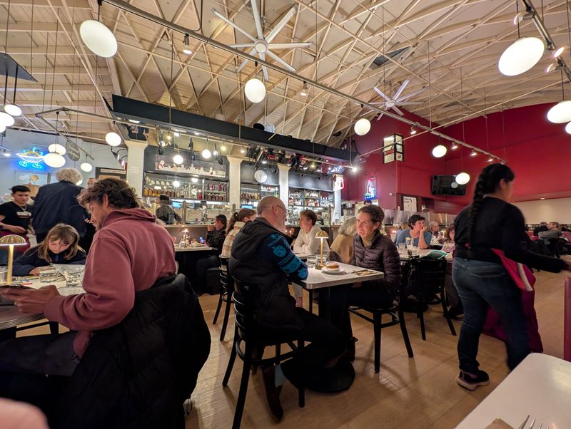 Saul's Restaurant & Delicatessen — Berkeley