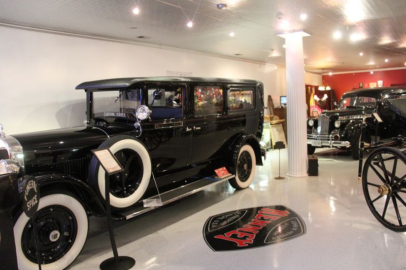 The 1927 Henney and Its Hollywood Connection