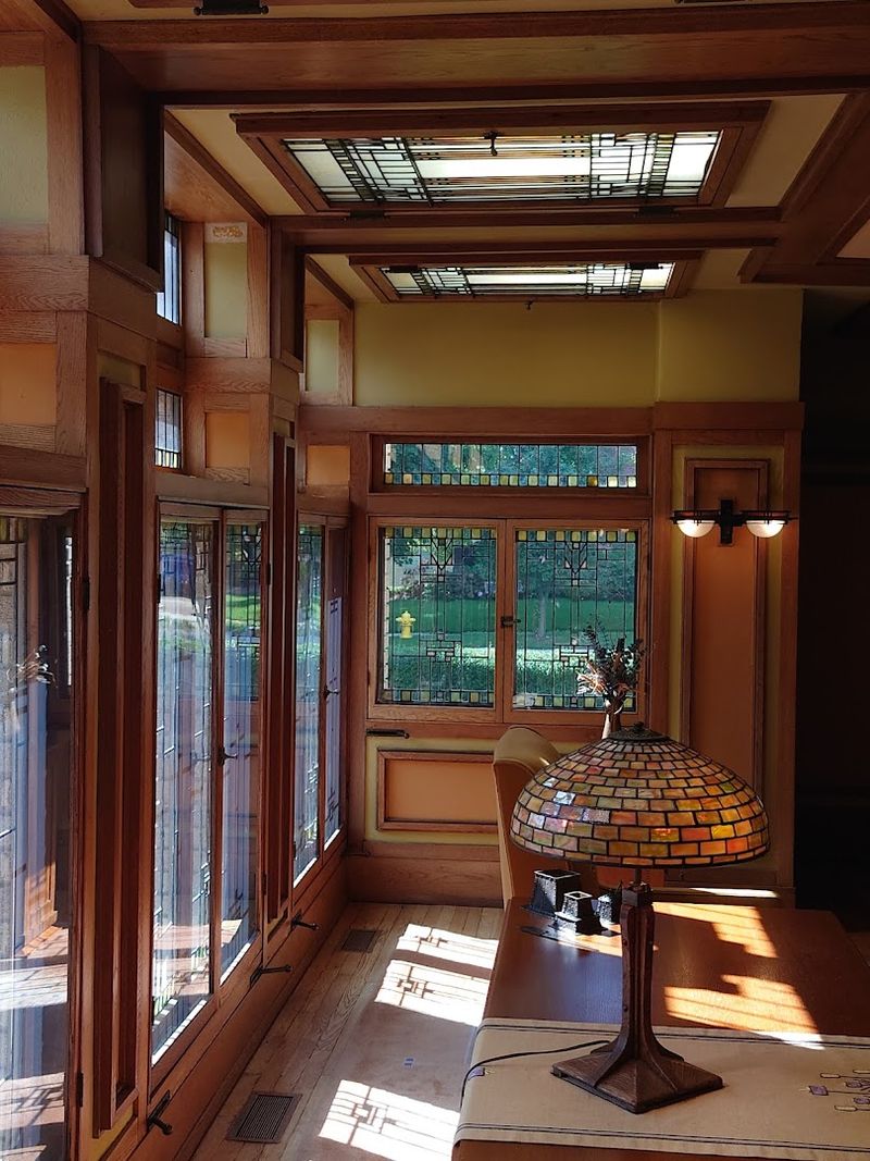 Gardens That Pull Indoors