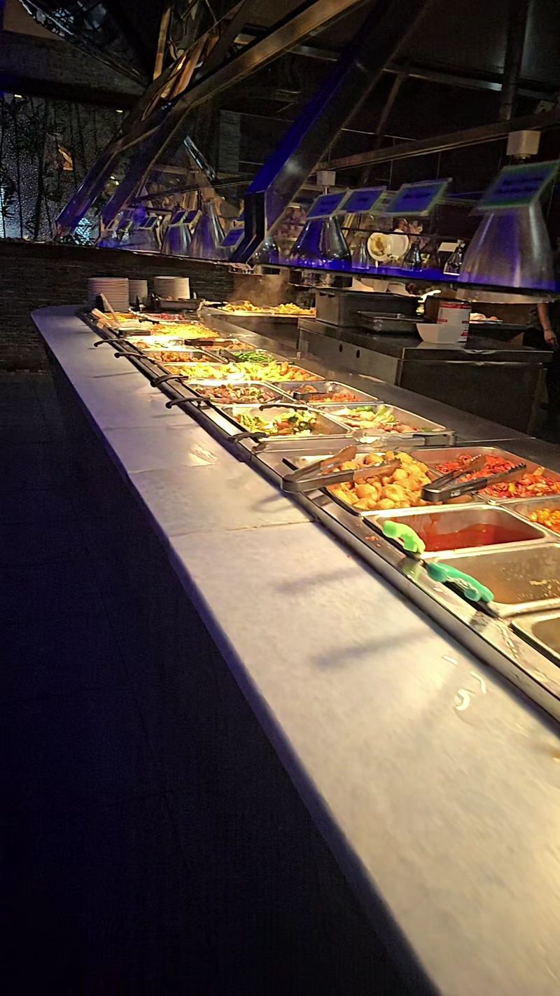 The Hibachi Station Where Your Plate Gets Personal