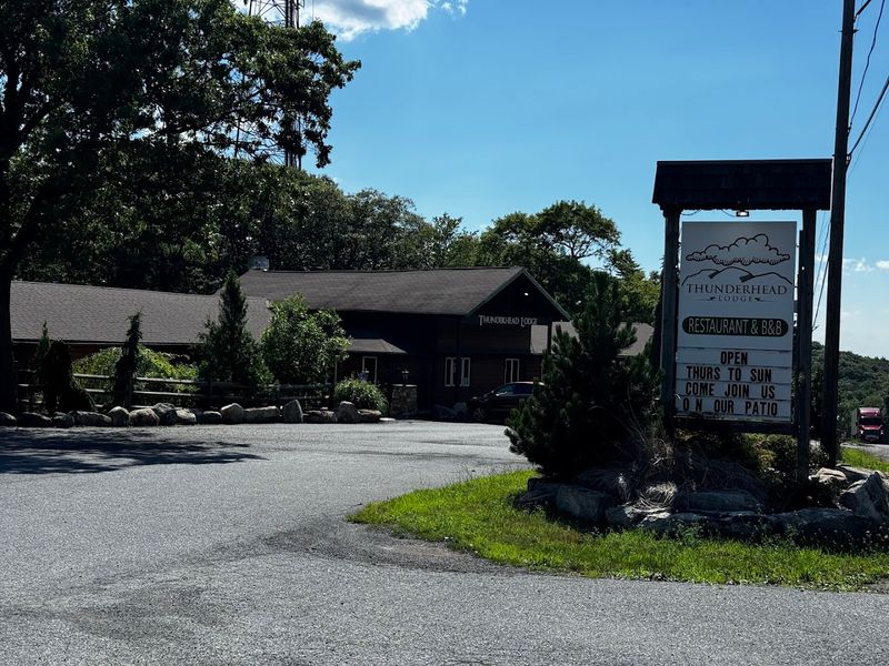 The Log Cabin That Actually Looks Like One