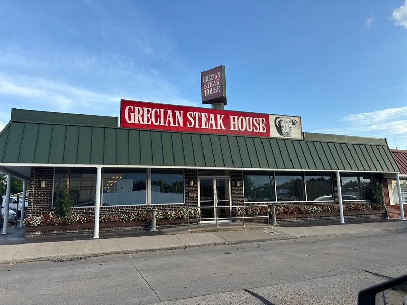 The Full Meal Experience Worth The Drive