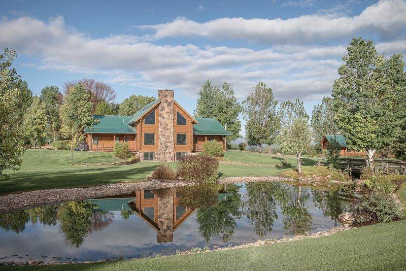 The Hideout Lodge And Guest Ranch The Hideout Lodge And Guest Ranch