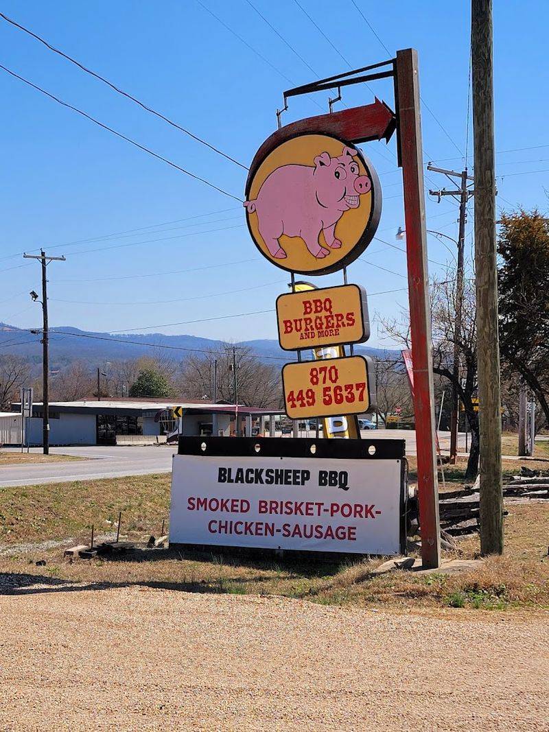 The Highway Location Suits A Road-Trip Stop The Highway Location Suits A Road-Trip Stop