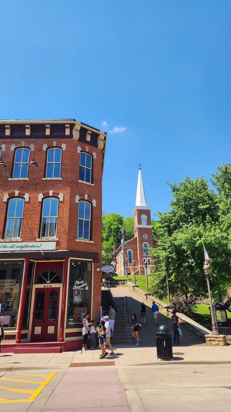 The Historic District Gives the Stroll Its Character The Historic District Gives the Stroll Its Character