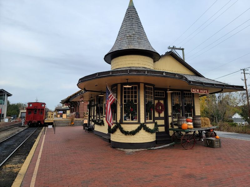The New Hope-Ivyland Railroad Experience