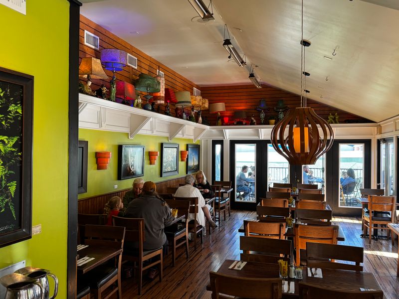 Local Flavor Cafe, Eureka Springs