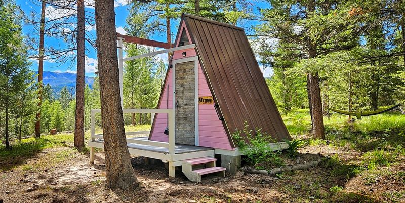 The Hohnstead Glamping & Cabins, Bonner, MT The Hohnstead Glamping & Cabins, Bonner, MT