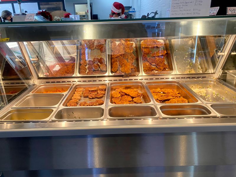 The Hot Deli That Beats Restaurants