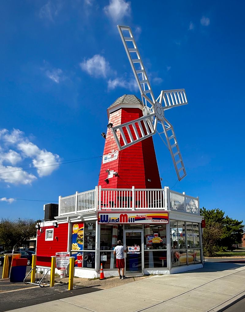 WindMill Hot Dogs — Long Branch, New Jersey ★ Main Attraction
