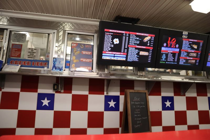 Digital Menus and a Number System Keep Things Moving