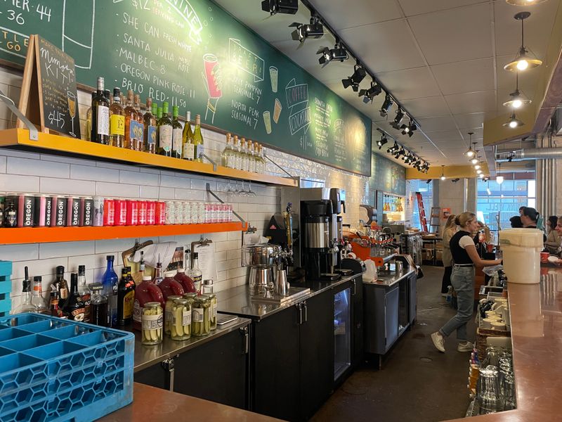 Avalon Cafe & Bakery, Detroit