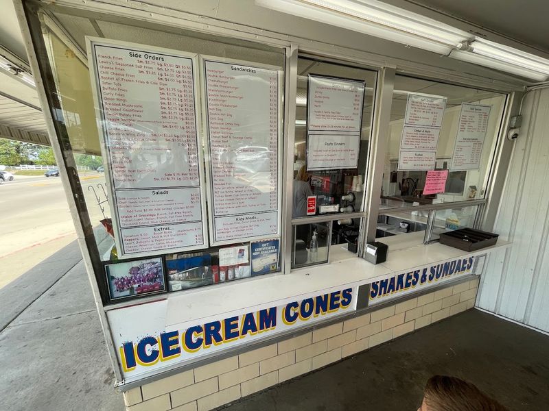 The Huntley Dairy Mart — Huntley