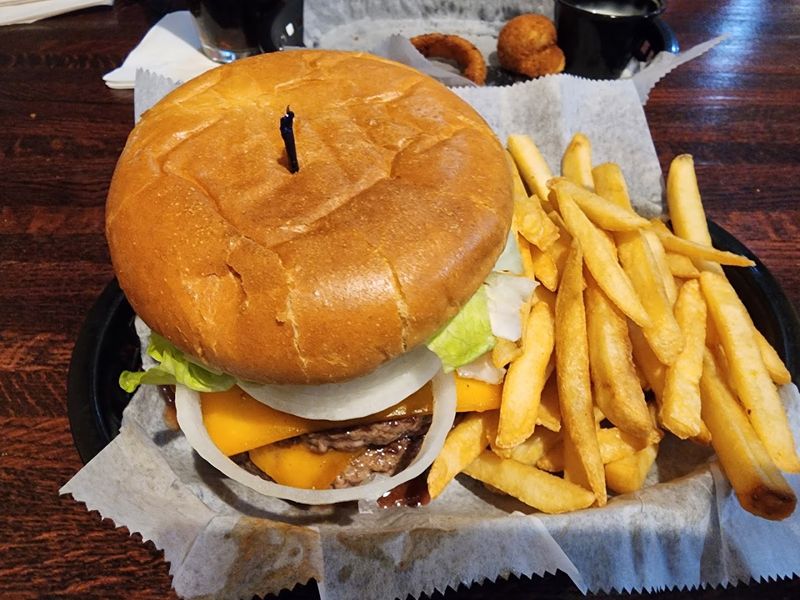 Hearty American Fare That Keeps People Coming Back