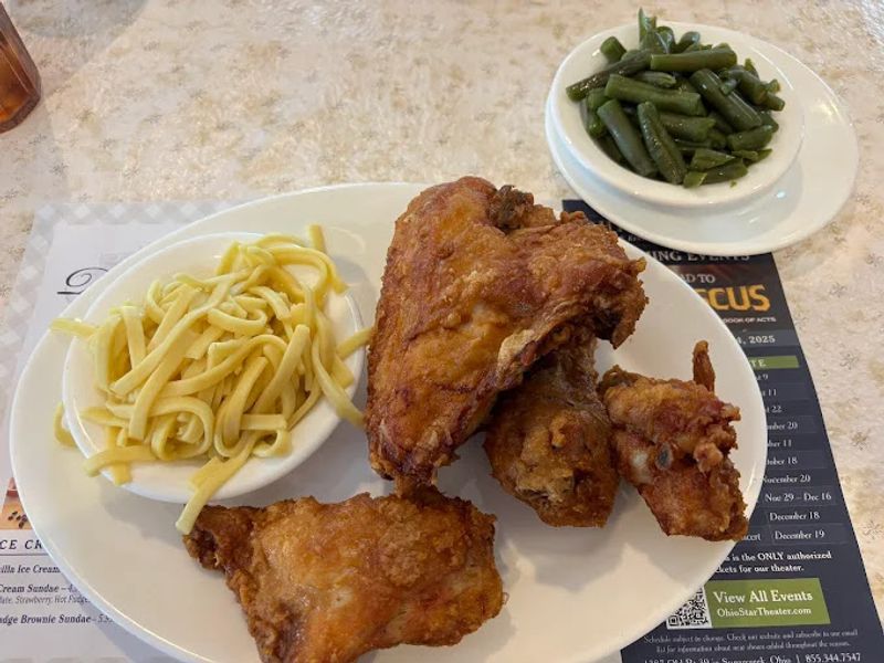 That Legendary Fried Chicken Everyone Raves About