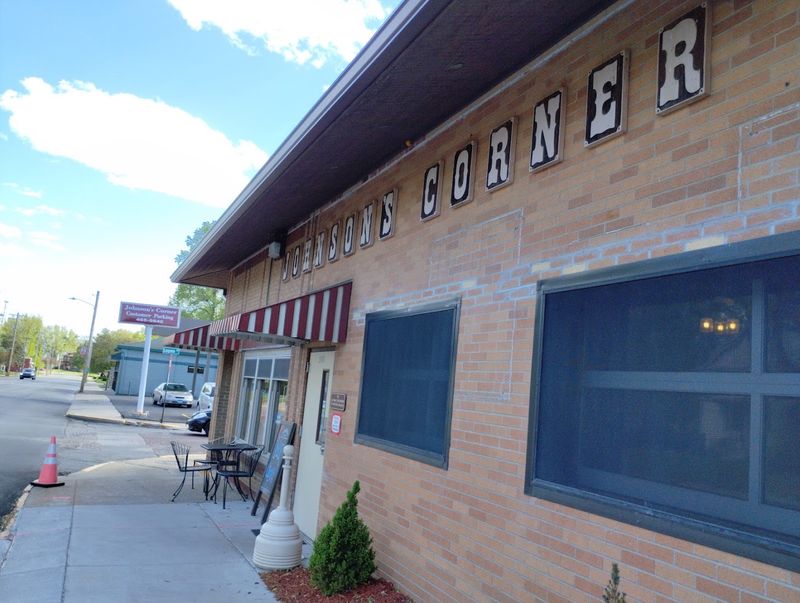 The Alton Address And Location Details