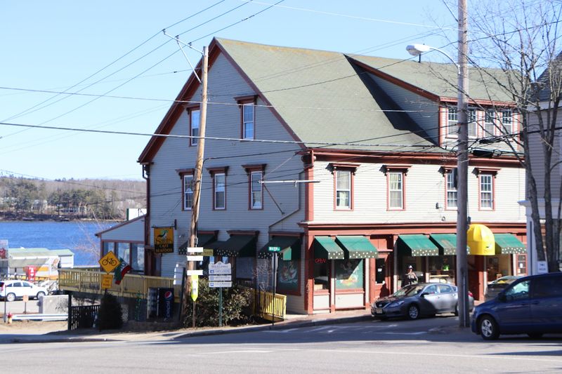 The Iconic Red's Eats Lobster Shack