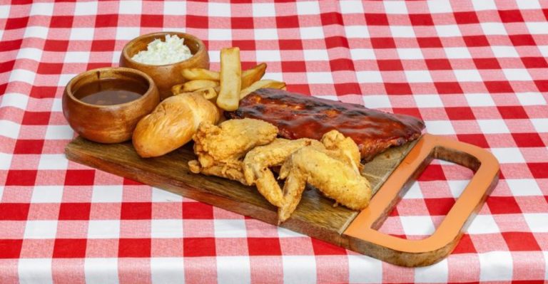 The Illinois Smokehouse Tucked Behind A Gas Station That Outsmokes Every Chicago-Area Staple