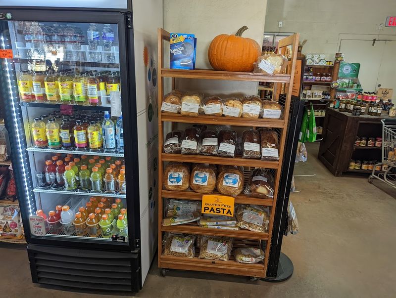The Indoor Setup That Makes Year-Round Shopping Easy The Indoor Setup That Makes Year-Round Shopping Easy