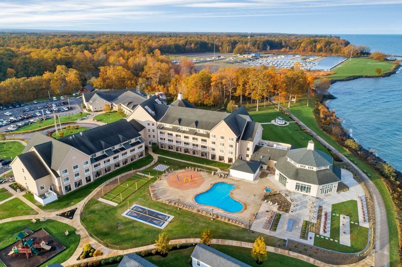 The Lodge at Geneva-on-the-Lake, Geneva-on-the-Lake